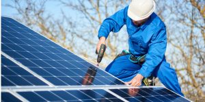 Installation Maintenance Panneaux Solaires Photovoltaïques à Lusignan